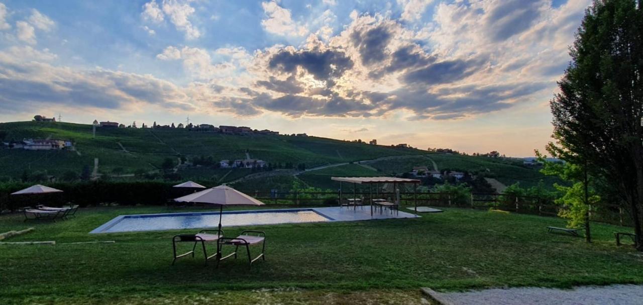 B&B Cascina Gaione Via Gallina,18B 12052 Neive Cn Ngoại thất bức ảnh