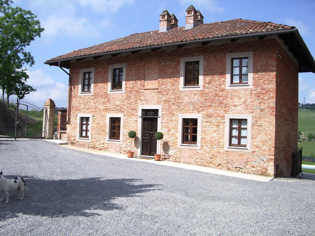 B&B Cascina Gaione Via Gallina,18B 12052 Neive Cn Ngoại thất bức ảnh