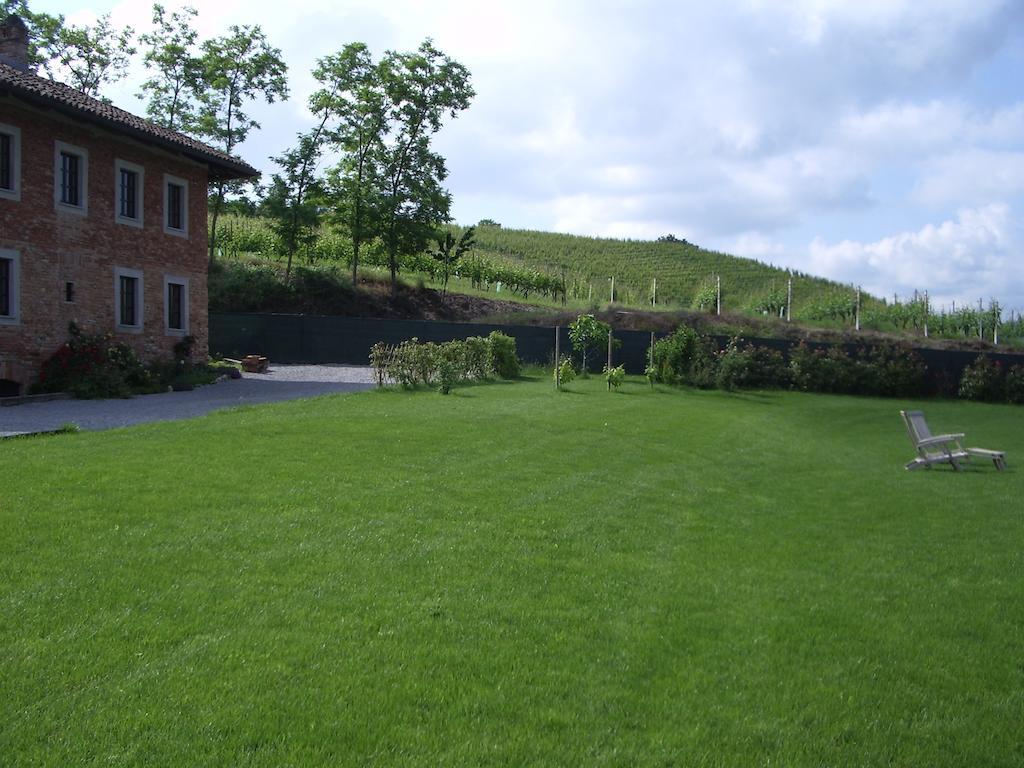 B&B Cascina Gaione Via Gallina,18B 12052 Neive Cn Ngoại thất bức ảnh