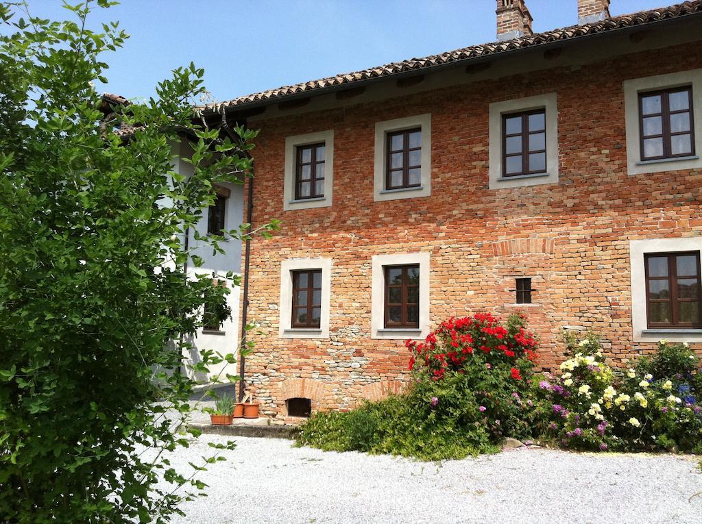B&B Cascina Gaione Via Gallina,18B 12052 Neive Cn Ngoại thất bức ảnh
