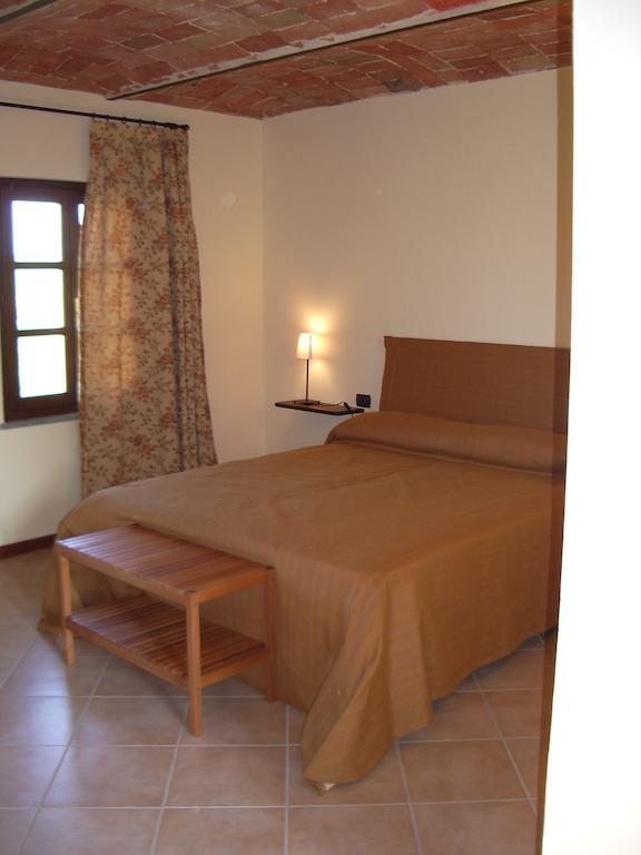 B&B Cascina Gaione Via Gallina,18B 12052 Neive Cn Phòng bức ảnh